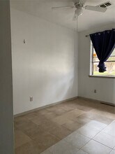 5122 Kent Dr in Pasadena, TX - Building Photo - Building Photo