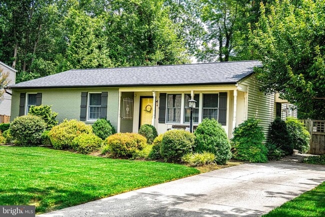 property at 1355 Sweetbriar Ln