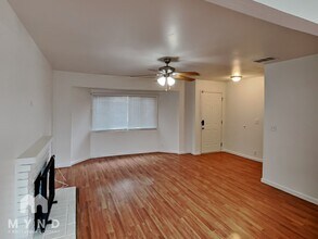 2113 Merritt Pl in Fairfield, CA - Foto de edificio - Building Photo