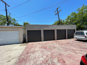 Hoover Apartments in Los Angeles, CA - Building Photo - Building Photo