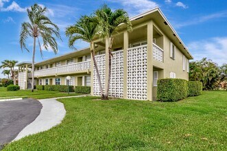 1140 Mahogany Way in Delray Beach, FL - Building Photo - Building Photo
