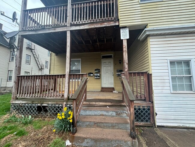 58 Dwight St