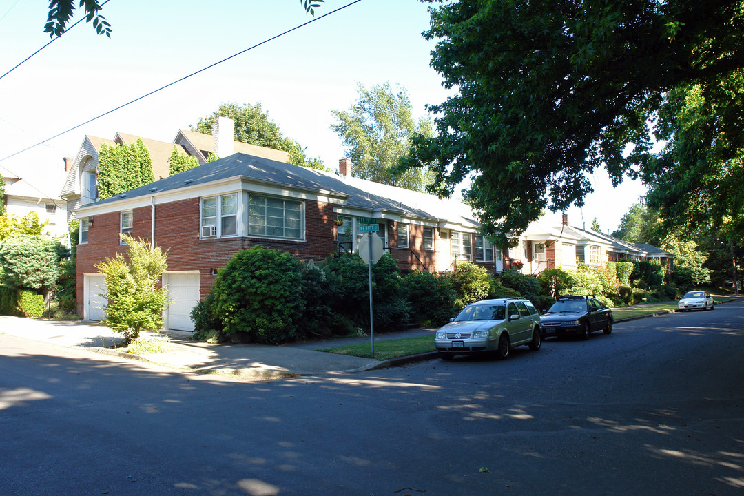 603-619 NE 29th Ave in Portland, OR - Foto de edificio