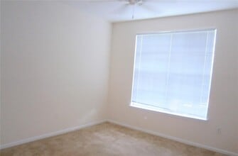 12825 Madison Pointe Cir in Orlando, FL - Building Photo - Building Photo