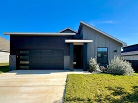 2230 Wooster St in Nolanville, TX - Building Photo