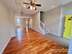 1016 11th St NE in Washington, DC - Building Photo - Building Photo