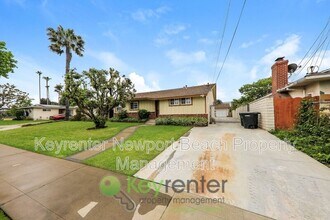577 N Pine St in Orange, CA - Building Photo - Building Photo