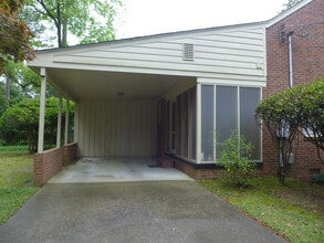100 S Andrews Ave in Goldsboro, NC - Building Photo - Building Photo