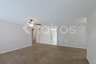 338 Malauka Loop in Ocklawaha, FL - Building Photo - Building Photo