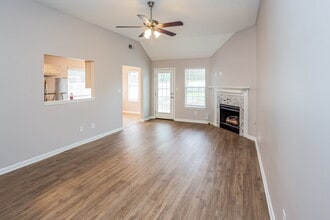 5681 Kayla Dr in Southaven, MS - Building Photo - Building Photo