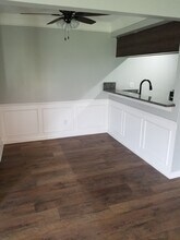 8945 Shawn Dr in Sterling Heights, MI - Foto de edificio - Building Photo