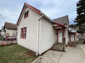 4628 Oakley Ave in Cleveland, OH - Building Photo