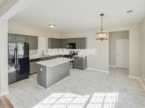 618 Peyton Cir in Memphis, TN - Foto de edificio - Building Photo