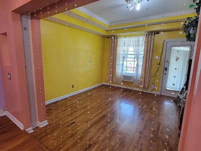 property at 5415 Dresden Ave
