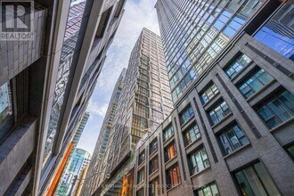 15-415 Mercer St in Toronto, ON - Building Photo - Building Photo