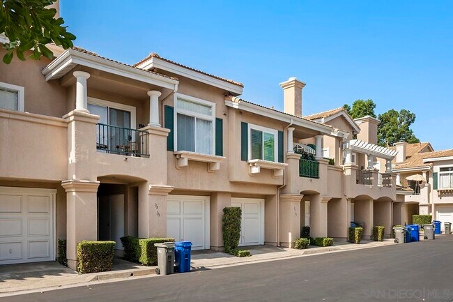 7274 Shoreline Dr in San Diego, CA - Building Photo - Building Photo
