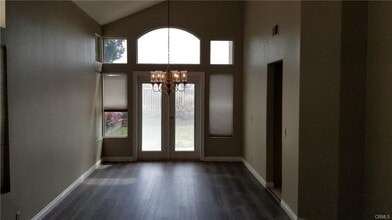 424 Dylan Dr in Corona, CA - Building Photo - Building Photo