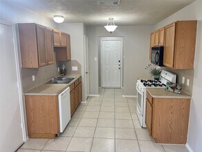 9011 Serena Ln in Humble, TX - Building Photo - Building Photo