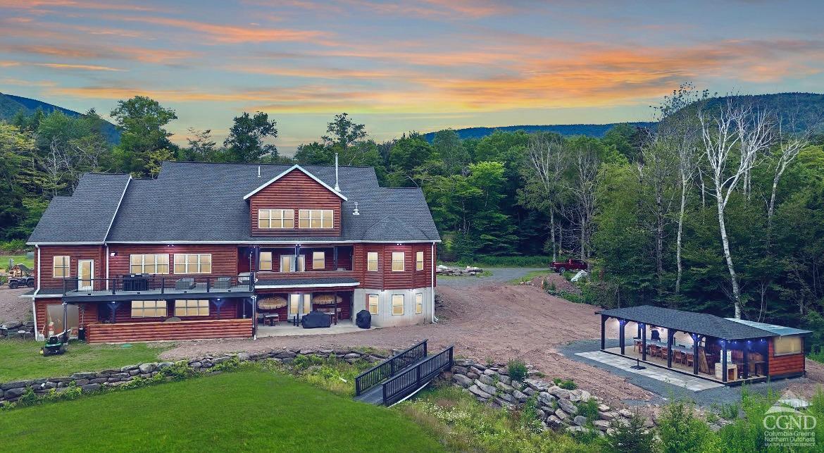 19 Palsgraf Ct in Elka Park, NY - Foto de edificio
