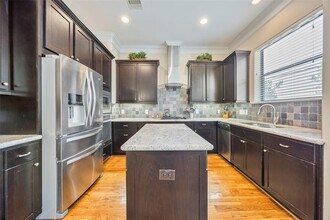 615 W 27th St in Houston, TX - Building Photo - Building Photo