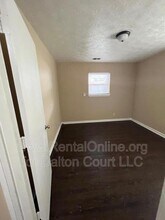 1962 Cambridge Dr in Lexington, KY - Building Photo - Building Photo