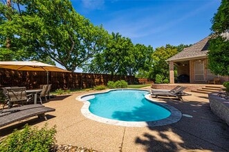 901 Canterbury Ln in Keller, TX - Building Photo - Building Photo