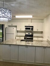 5395 Elm Ct in Orlando, FL - Foto de edificio - Building Photo