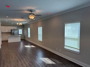 202 Date Palm Ln in Freeport, FL - Building Photo - Building Photo