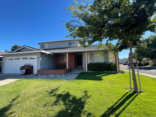 property at 35209 Erving Ct