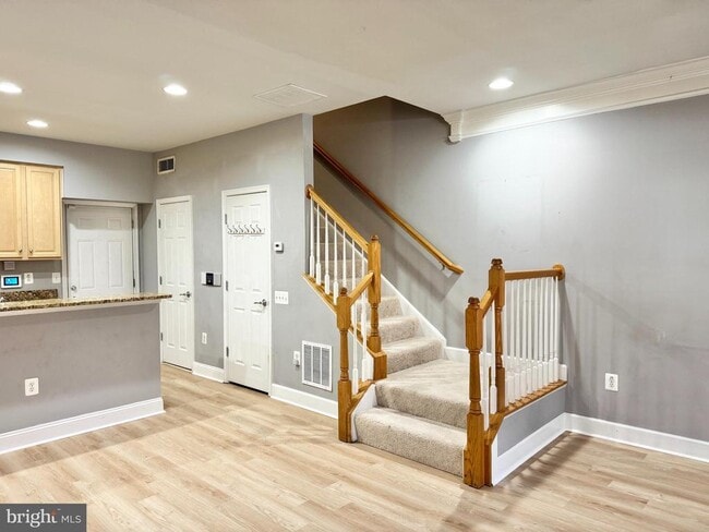 2396 Brookmoor Ln in Leesylvania, VA - Building Photo - Building Photo