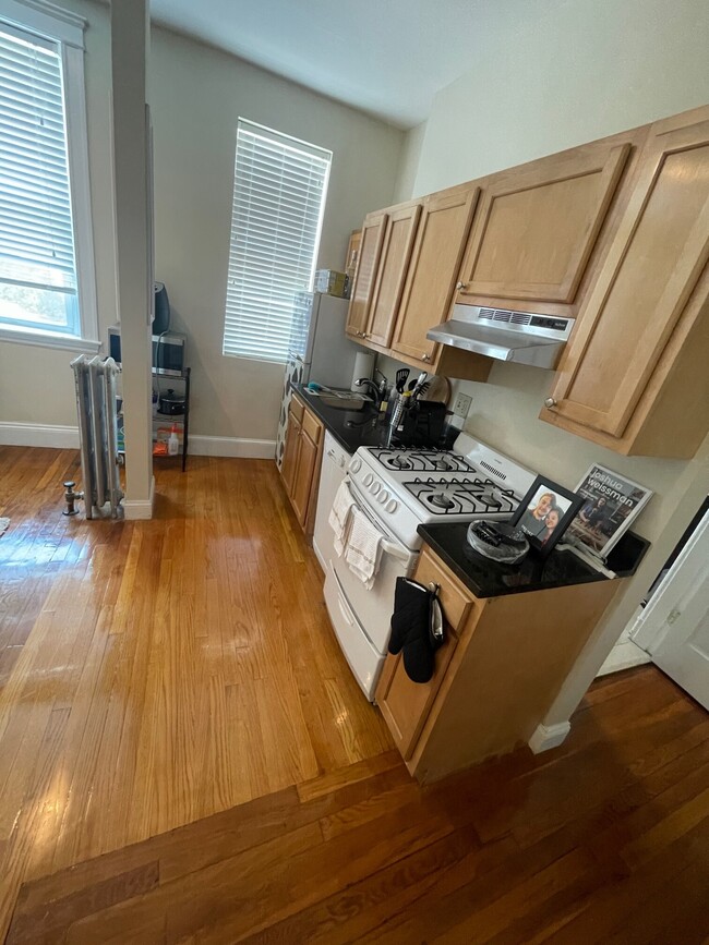 39A Symphony Rd, Unit 10 in Boston, MA - Building Photo - Building Photo