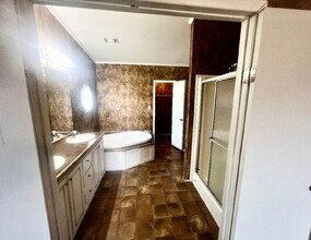 8730 FM 646 Rd in Santa Fe, TX - Building Photo - Building Photo