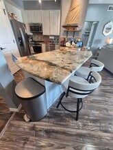 793 Davis Rd in League City, TX - Foto de edificio - Building Photo