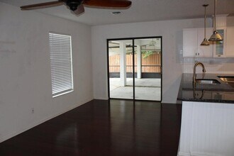 13880 Paddock Dr in Wellington, FL - Building Photo - Building Photo