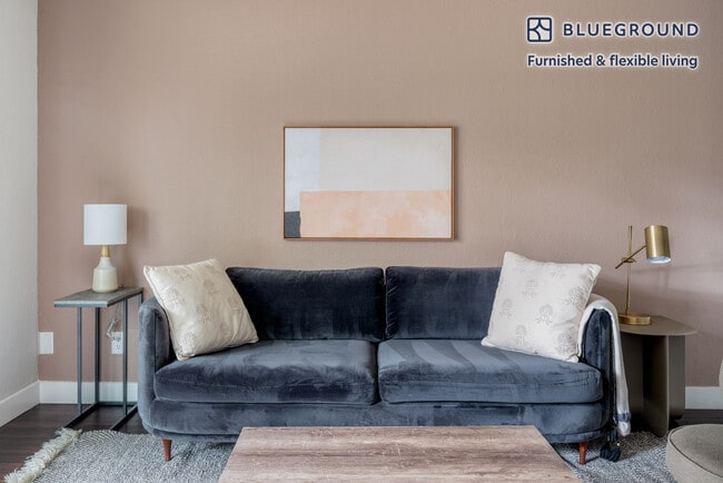 655 S Fair Oaks Ave in Sunnyvale, CA - Building Photo - Building Photo