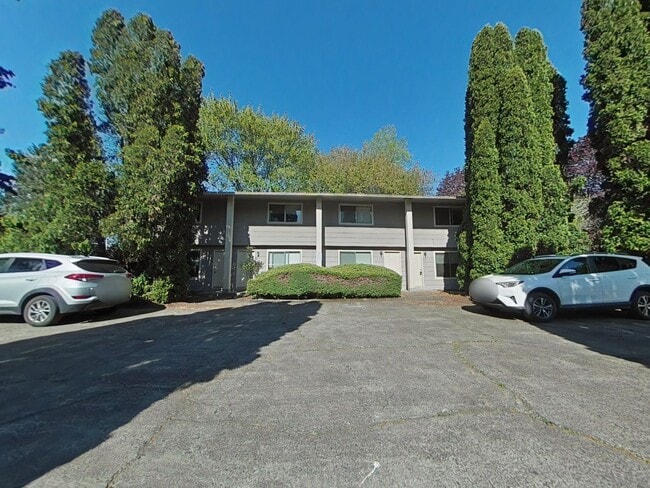 property at 1779 SE Lilly Pl