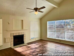 5010 Fern Lake in San Antonio, TX - Building Photo - Building Photo