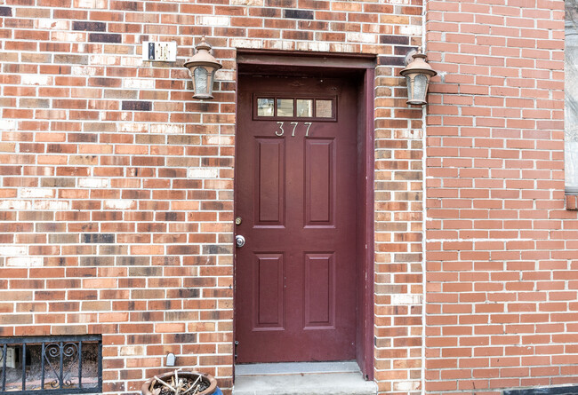 377 3rd St in Jersey City, NJ - Foto de edificio - Building Photo