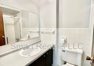 9955 Chateau Roi Dr in Affton, MO - Building Photo - Building Photo