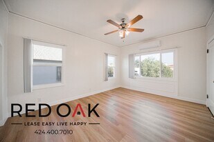 211 S El Molino Ave, Unit 7 in Pasadena, CA - Building Photo