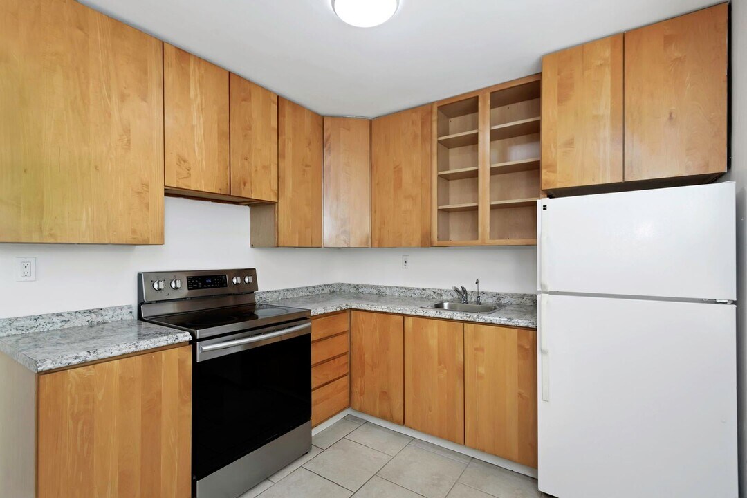 5148 1st Ave S in St. Petersburg, FL - Building Photo