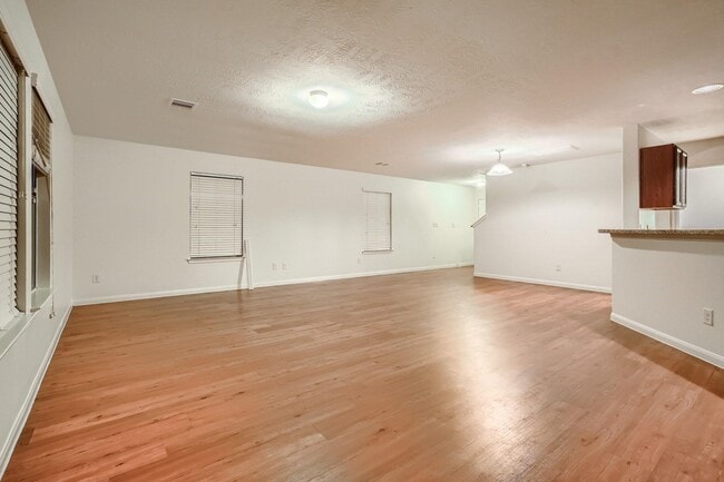 property at 1039 Doubletree Glen Dr