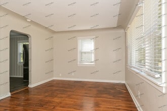 4124 Wright Ave in St. Ann, MO - Building Photo - Building Photo