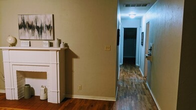 921 N Halagueno St in Carlsbad, NM - Building Photo - Building Photo