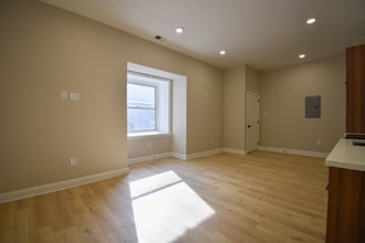 1030 N 48th St in Philadelphia, PA - Building Photo - Building Photo