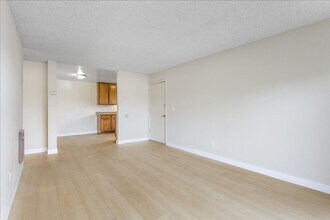 2228 Lincoln Ave in Alameda, CA - Building Photo - Building Photo