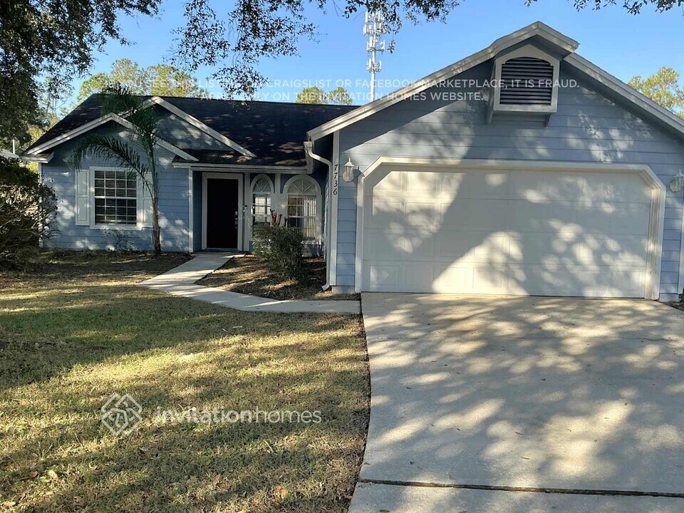 7736 Rockridge Dr W in Jacksonville, FL - Building Photo
