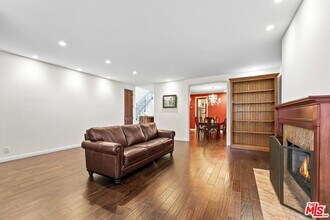 16015 W Northfield St in Los Angeles, CA - Building Photo - Building Photo