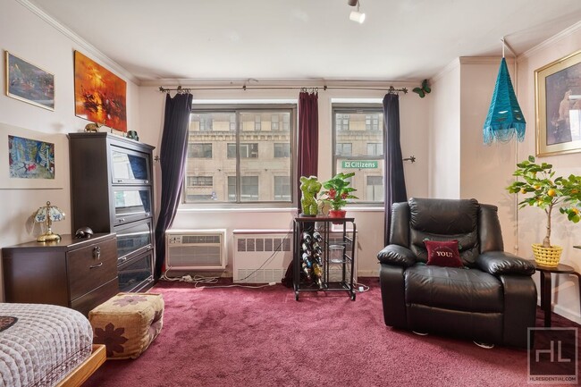 85-88 8th Ave, Unit 2S