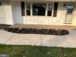 619 Shadywood Dr in Perkasie, PA - Building Photo - Building Photo